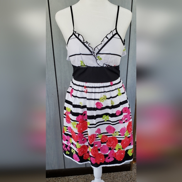 Snap brand sundress Size 3 - Picture 1 of 9